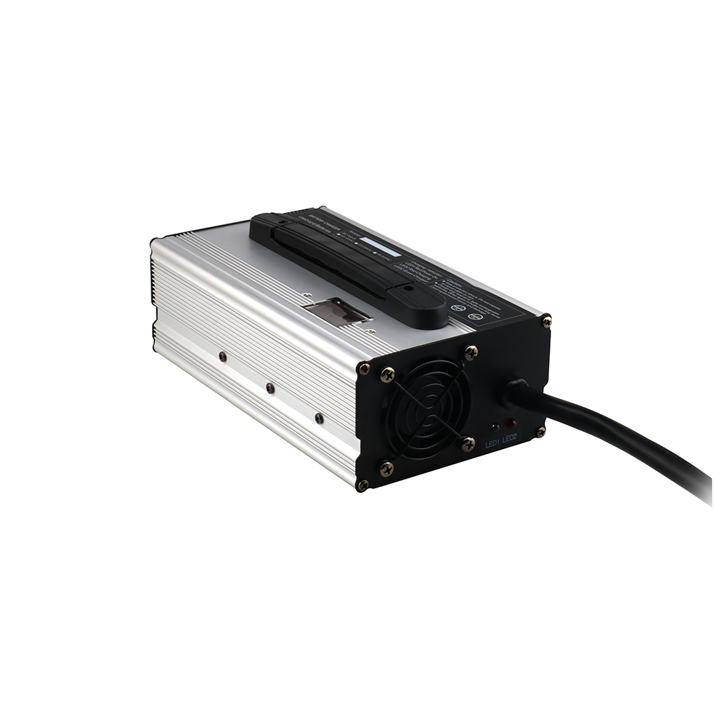 Carregador Rápido DL900 LiFePO - Chargers avaliação e preço